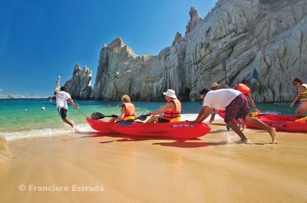 lovers-beach-cabo-estrada